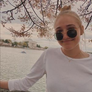 BRAND NEW!! 💛🤩⭐️ circle rayban sunglasses